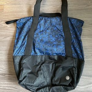 Lululemon athletica large tote bag